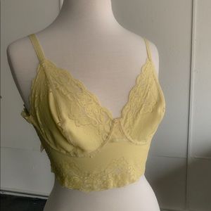 VTG yellow lace bralett